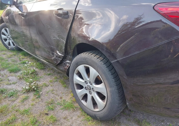 Opel Astra cena 22000 przebieg: 198000, rok produkcji 2015 z Wągrowiec małe 79